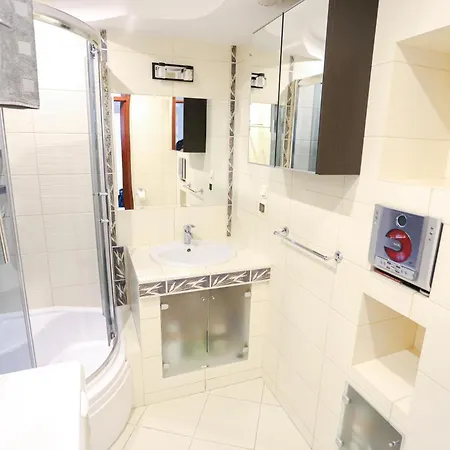 Zero Zgielku, Blisko Plazy I Starowki - Z Widokiem Na Panorame Miasta Apartment